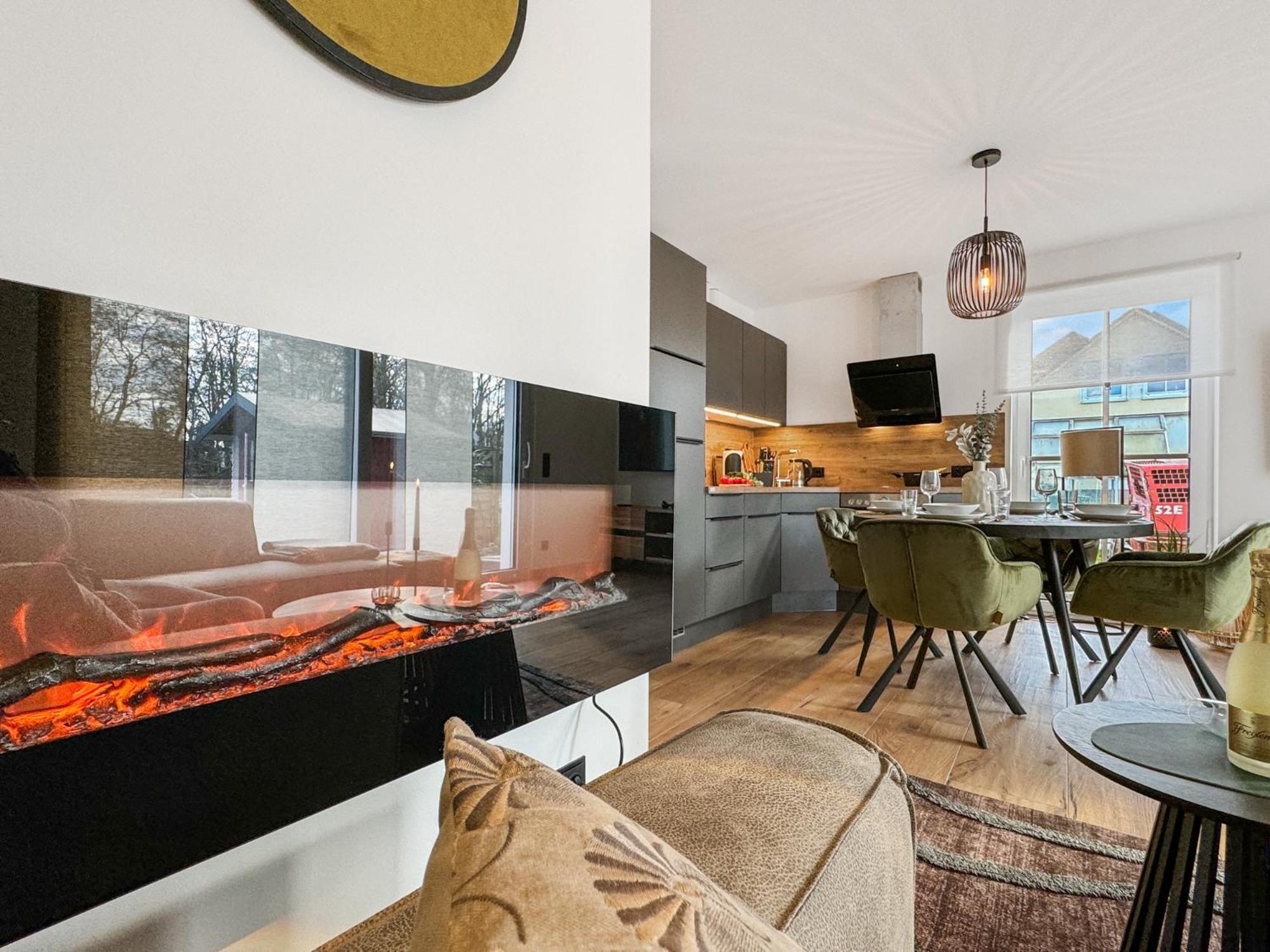 Cblue: Seeblick, Kamin, Wallbox, Natur Bentwisch Exteriör bild