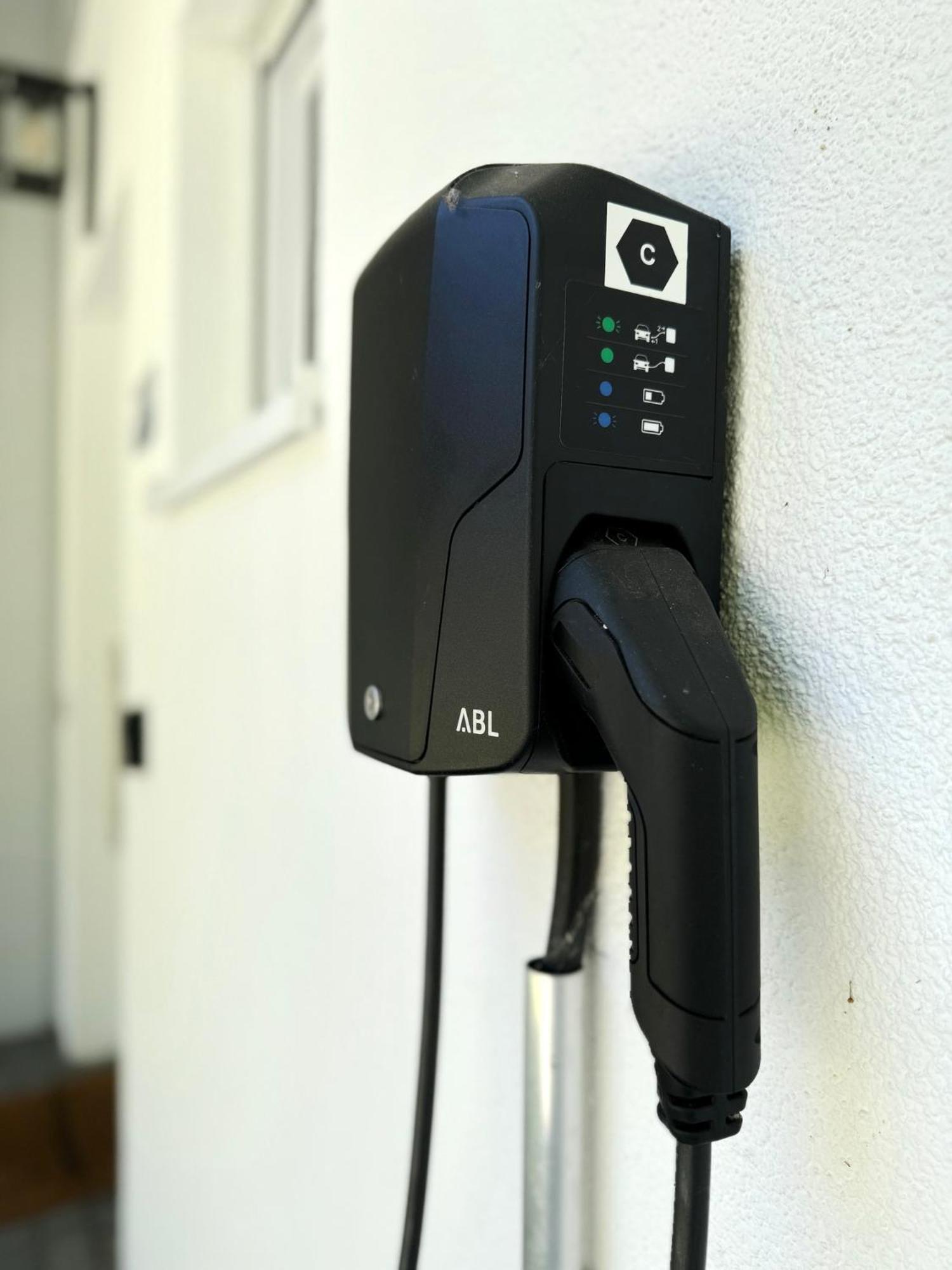 Cblue: Seeblick, Kamin, Wallbox, Natur Bentwisch Exteriör bild